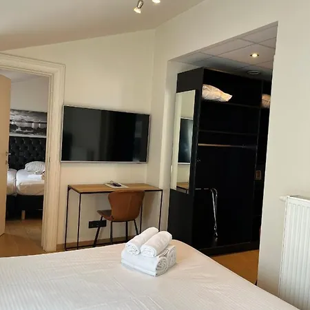 Готель Le Parisien 3*