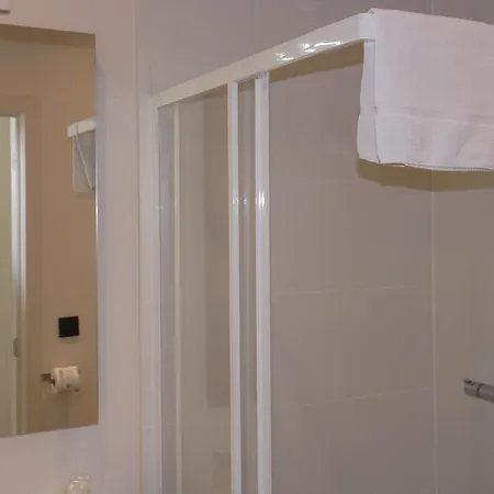 Готель Le Parisien 3*
