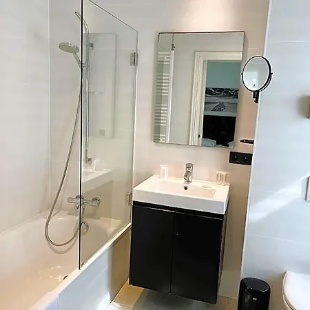 Le Parisien 3* Остенде