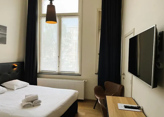 Hotel Le Parisien 3*