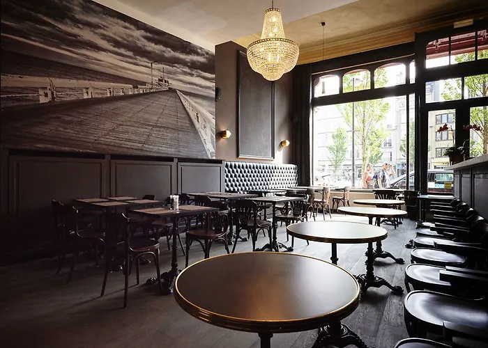 Hotel Le Parisien 3*